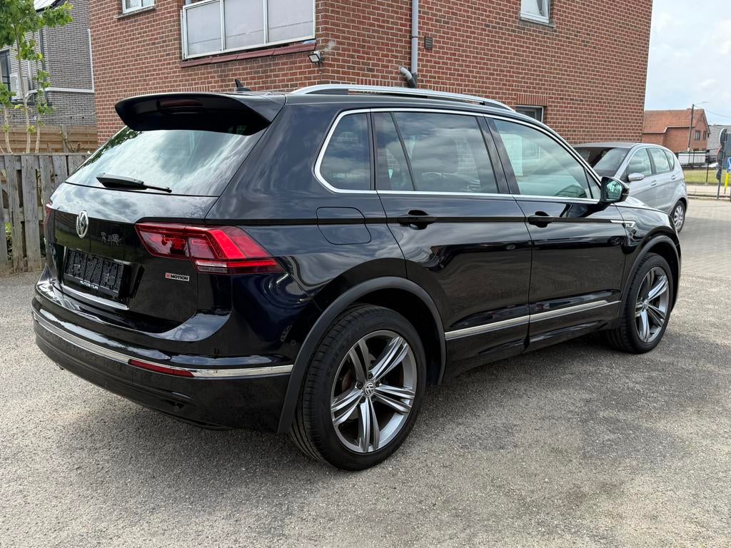 Volkswagen tiguan 2.0tsi R-line 4MOTION 2018 full option, Automaat, Zwart, Bedrijf, SUV of Terreinwagen