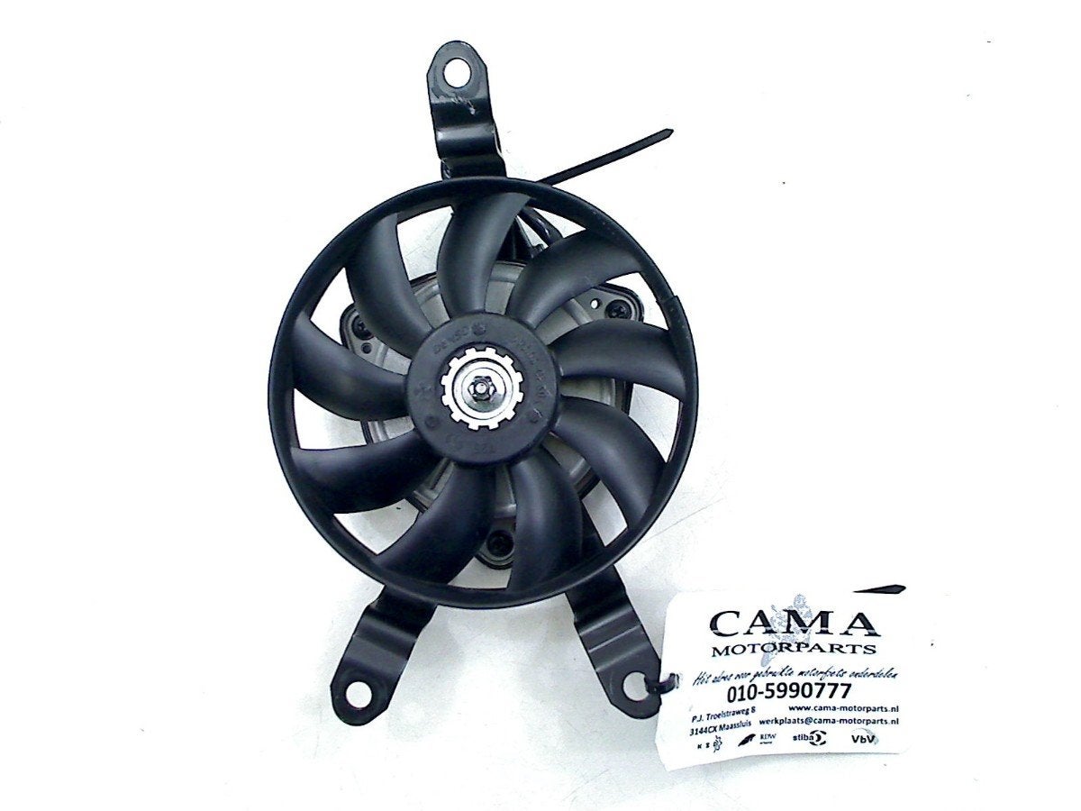 VENTILATEUR AN 400 Burgman 2018- (AN400) (065000-4300), Dhr. S. di Majo, Utilisé, Info@cama-motorparts.nl, P.J. Troelstraweg 8 8
3144 CX  MAASSLUIS, NL