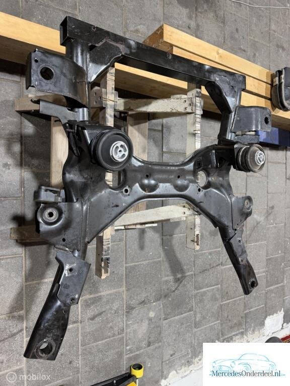W639 Vito Viano V6 Subframe voor A6393302606, Enlèvement ou Envoi, Utilisé