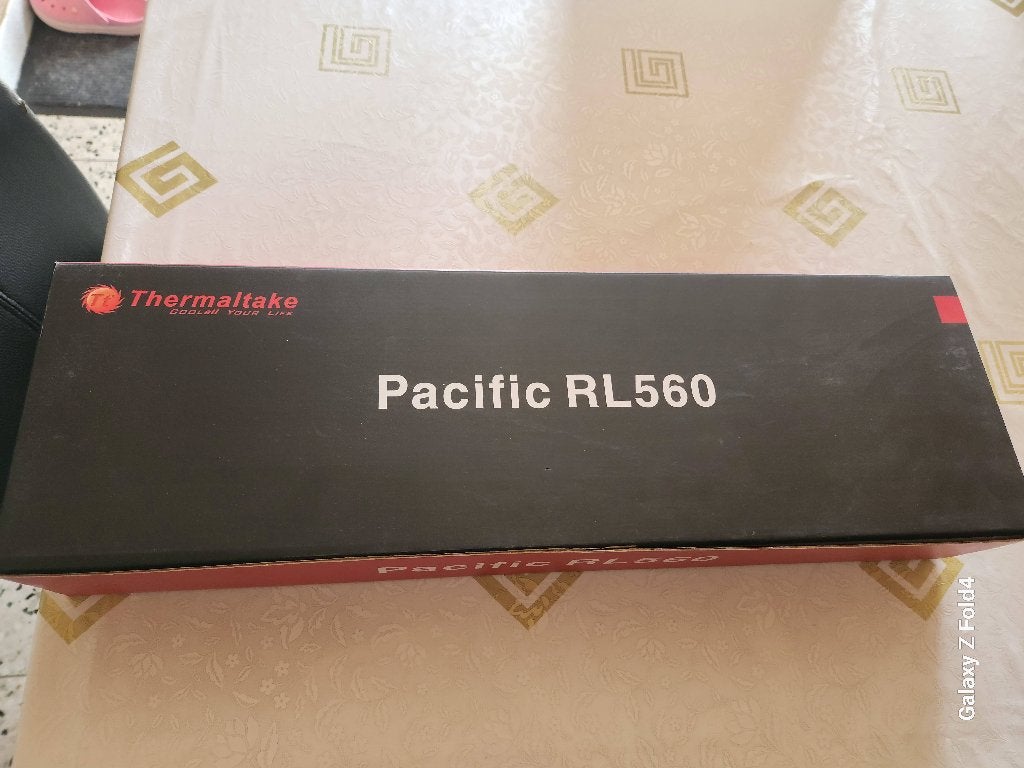 Radiateur Thermaltake Pacific RL560, Enlèvement ou Envoi, Comme neuf, Refroidisseur ordinateur à eau
