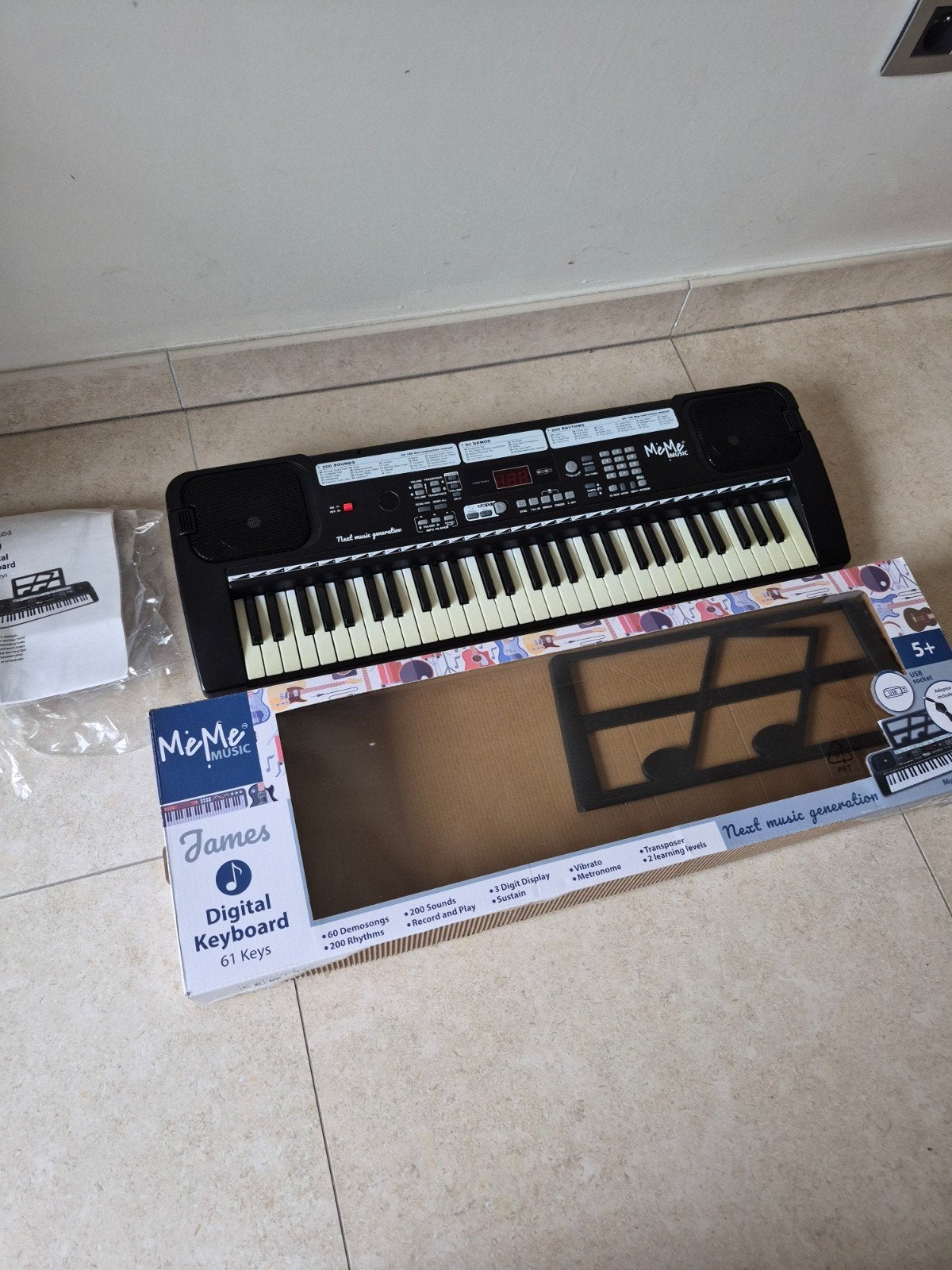 Digitale keyboard MeMe James, Muziek en Instrumenten, Ophalen, Zo goed als nieuw, 61 toetsen