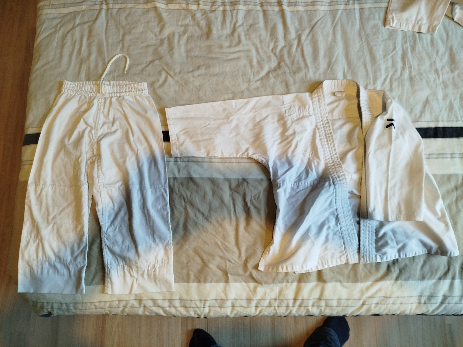 kimono judo decathlon 120cm, Enlèvement, Utilisé, Judo, Vêtements d'arts martiaux