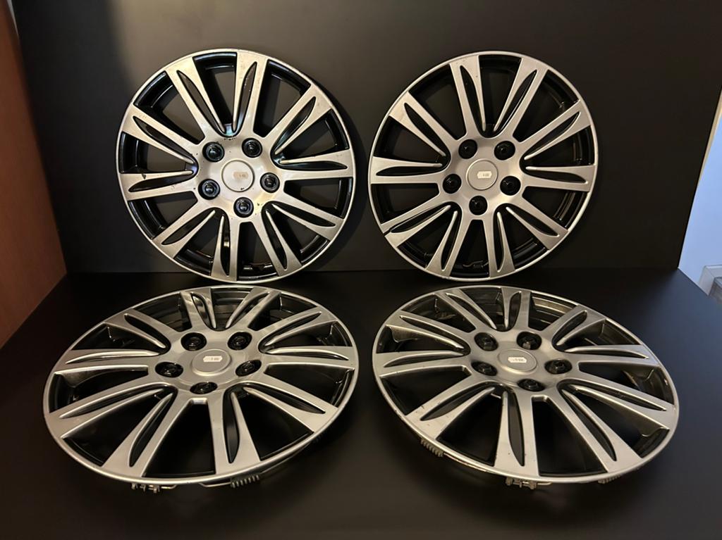 4 universele wieldoppen van alle merken 15", Auto diversen, Wieldoppen, Ophalen of Verzenden, Zo goed als nieuw