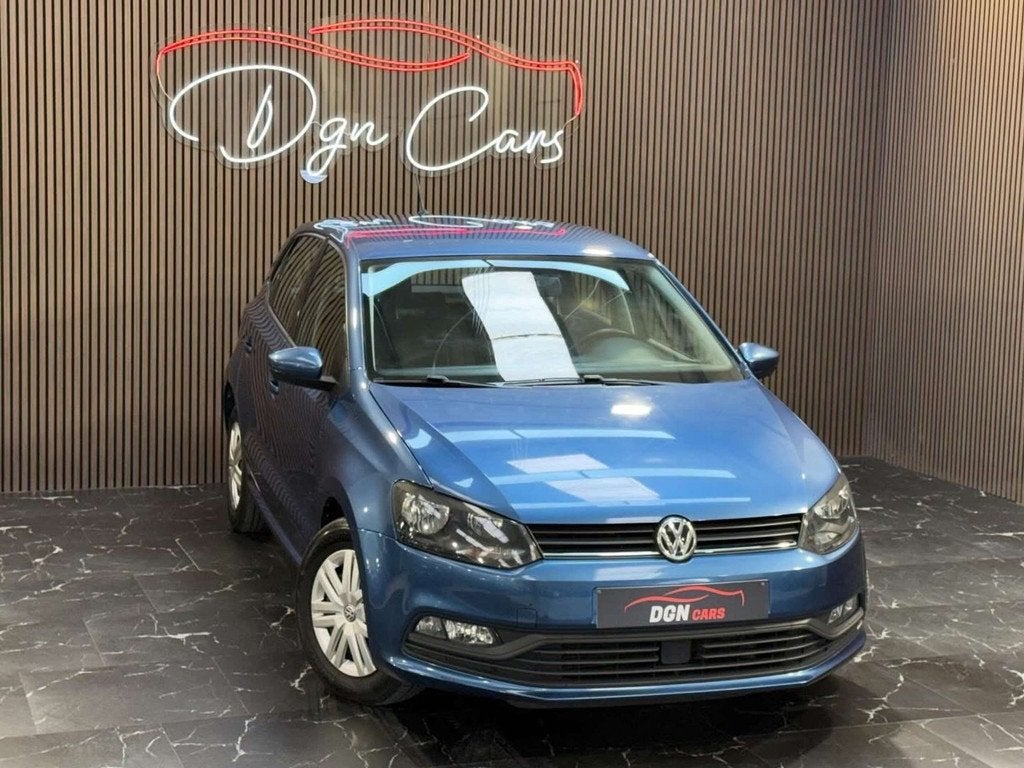 Volkswagen Polo Polo 1.0i Trendline (bj 2017), Gebruikt, Blauw, Bedrijf, 1570 kg