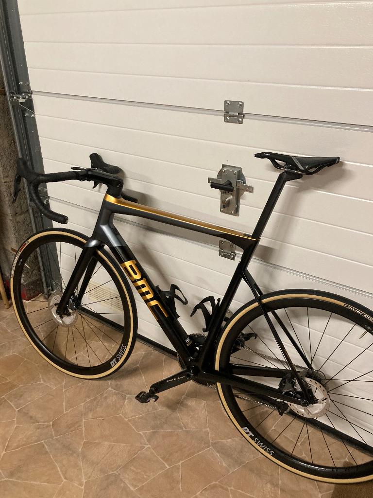 BMC Roadmachiene SLR01, 28 inch, Gebruikt, 10 tot 15 versnellingen, 57 tot 61 cm