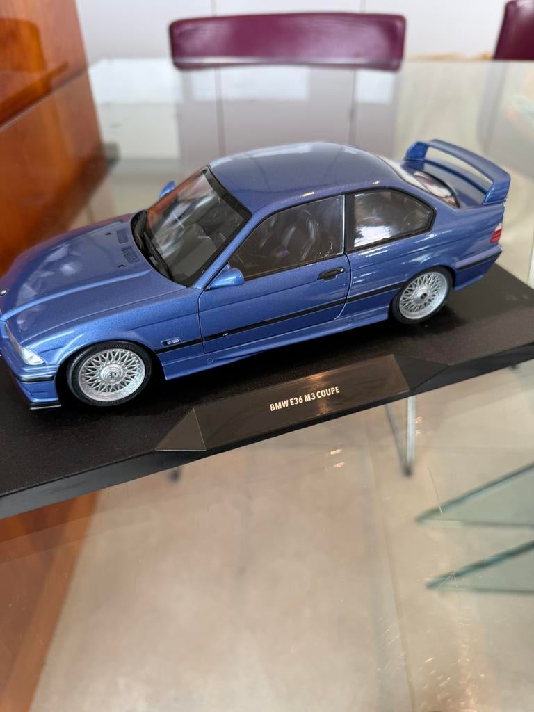 BMW E36 M3 street fighters 1:18 Nickel en boîte, Enlèvement ou Envoi, Comme neuf, Solido