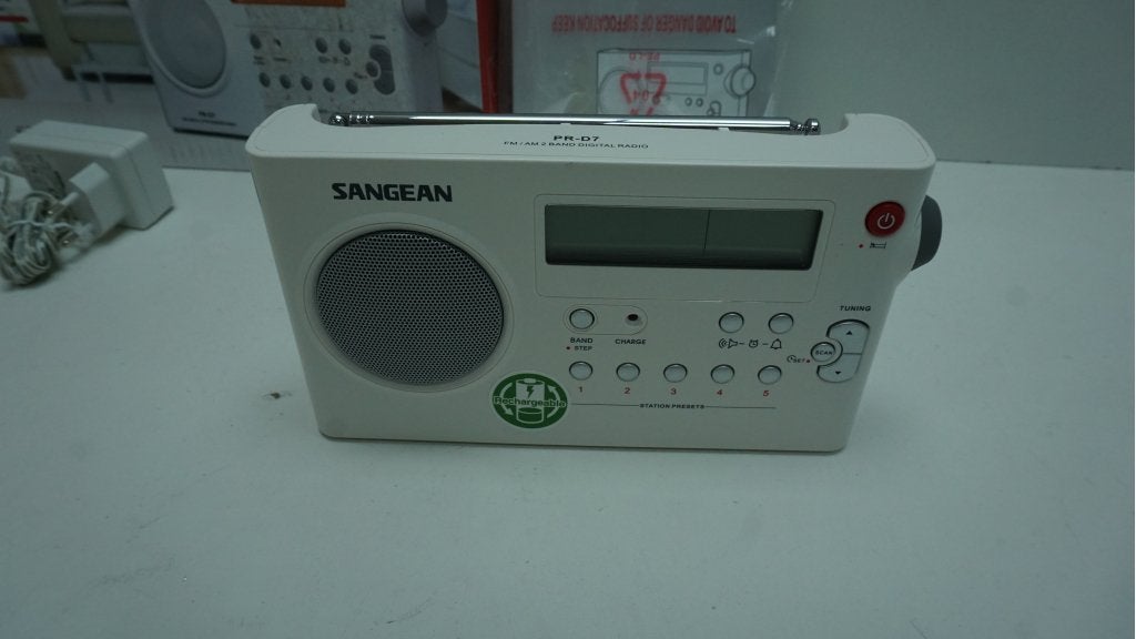 Sangean Pack PR-D7 Draagbare Radio Wit, Niet ingevuld, Niet ingevuld, Niet ingevuld