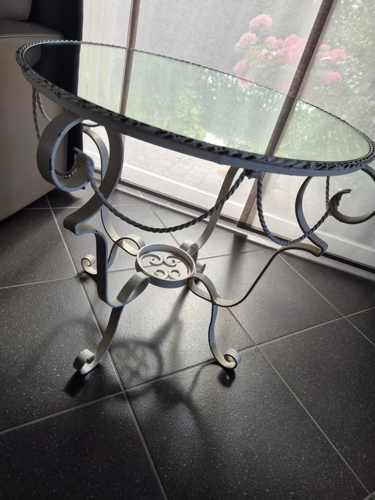 bijzettafel, 50 – 75, Gebruikt, Rond, 50 tot 100 cm