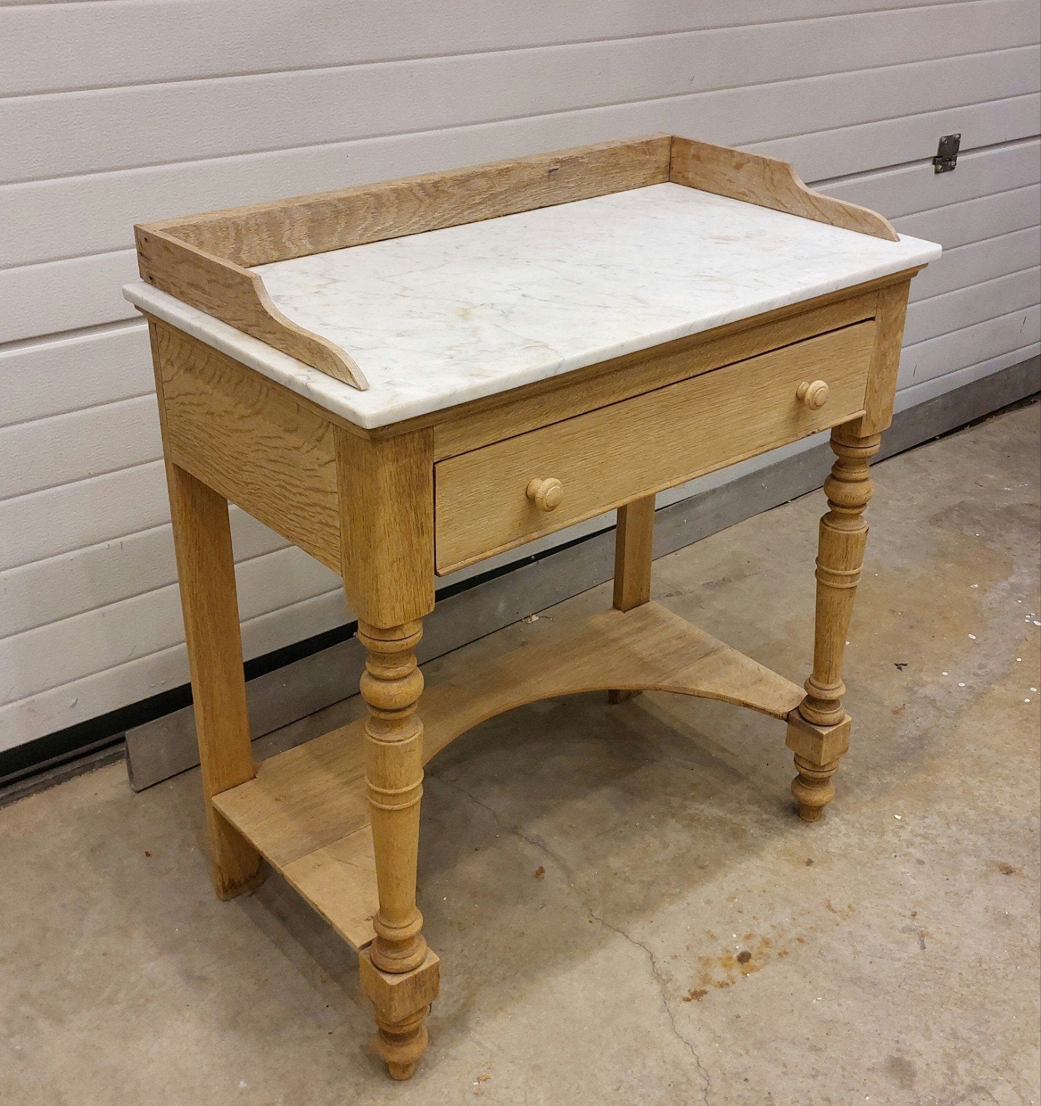 Oude Antieke make-up tafel eik, Ophalen