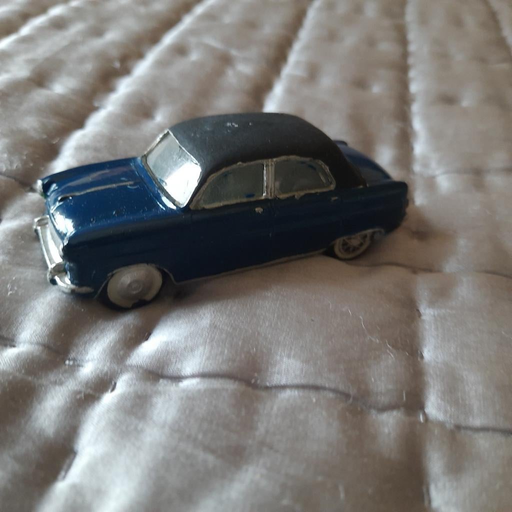 CORGI UK : FORD CONSUL *VINTAGE*OVERPAINTED., Hobby en Vrije tijd, Modelauto's | 1:43, Gebruikt, Auto, Corgi, Ophalen