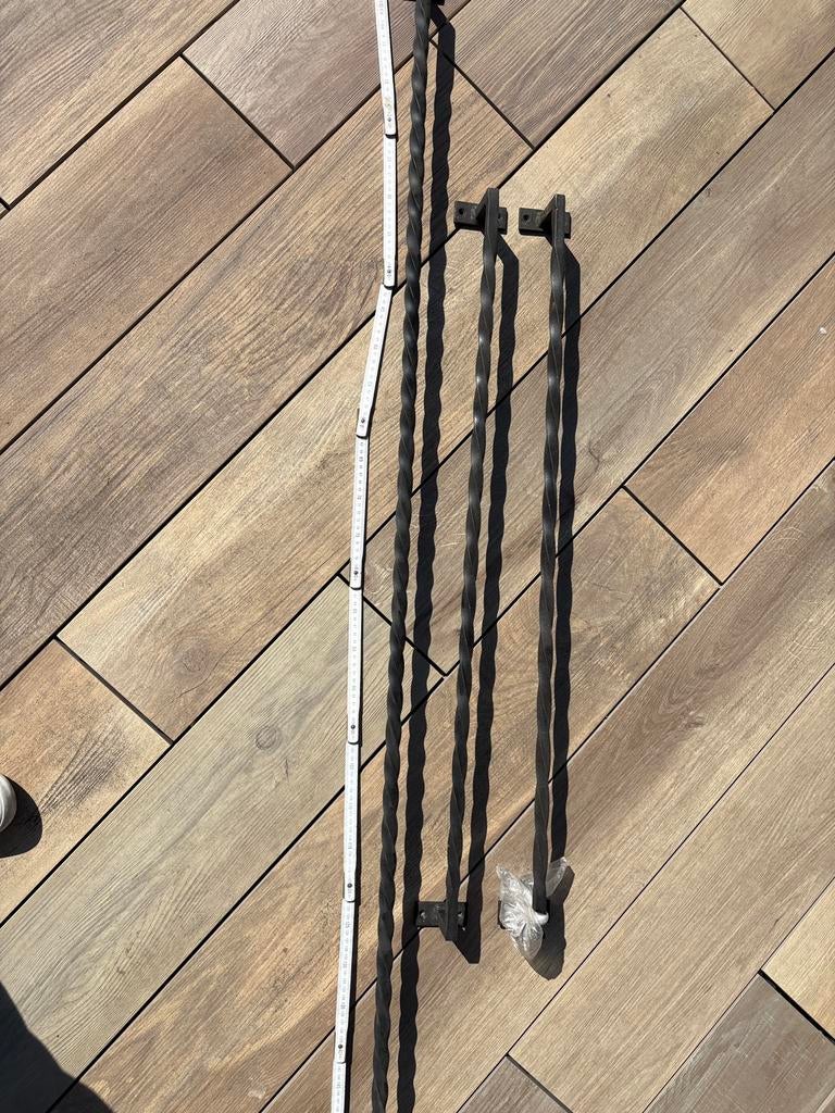 Lot de 3 barres de maintien pour bac à fleurs, Enlèvement, Utilisé, Fer