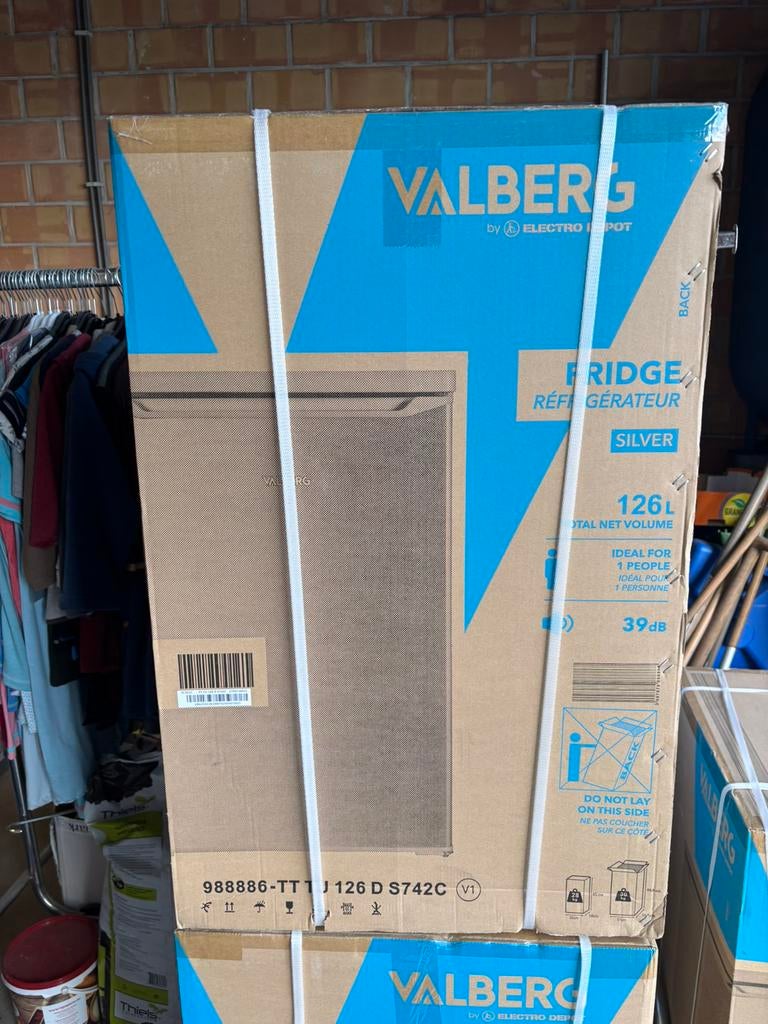 Nieuwe koelkast, Elektronische apparatuur, Koelkasten en IJskasten, 100 tot 150 liter, Ophalen, Nieuw, Zonder vriesvak