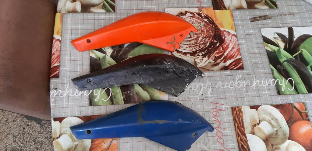 carénage arrière Peugeot ludix, Vélos & Vélomoteurs, Pièces de cyclomoteur | Scooters, Enlèvement ou Envoi, Utilisé, Peugeot