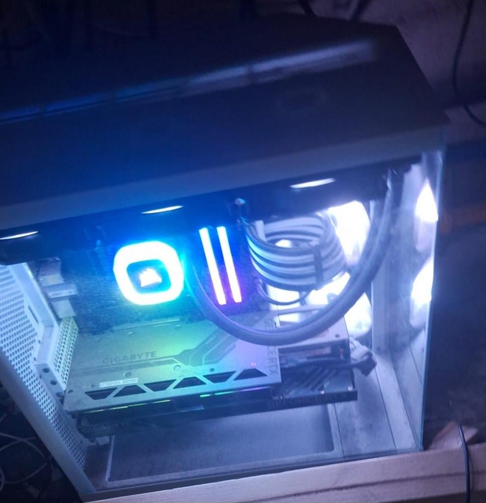 Gaming pc 4070ti ryzen 9 xd3 1jaar oud, Ophalen, Gaming