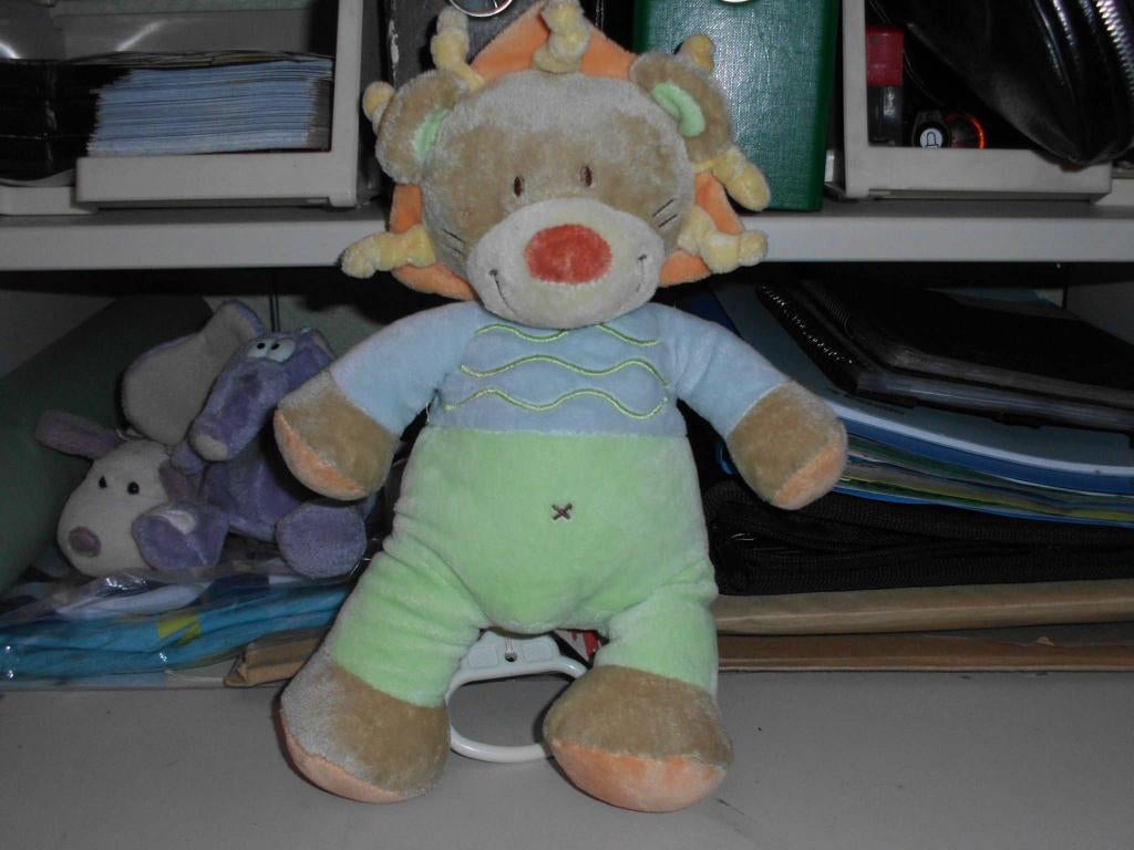 knuffel met muziek, Kinderen en Baby's, Speelgoed | Knuffels en Pluche, Ophalen, Nieuw, Beer