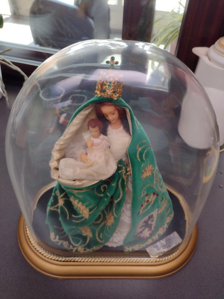 cloche en plastique basée sur la Flandre, Enlèvement