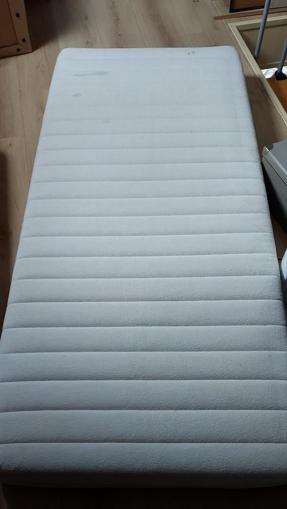matelas epais pour lit enfant, Maison & Meubles, Chambre à coucher | Matelas & Sommiers, Enlèvement, Comme neuf, Matelas