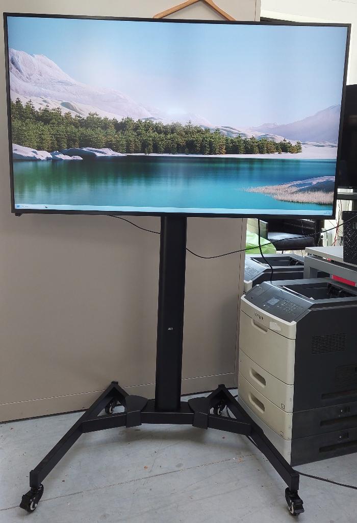 LG 55UH5F-H 55inch 4k signage screen, Computers en Software, Monitoren, Gebruikt, 60 Hz of minder, DisplayPort, DVI, HDMI, IPS