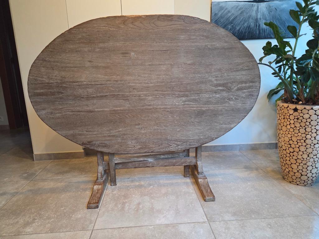 Antieke franse vendange tafel, Ophalen