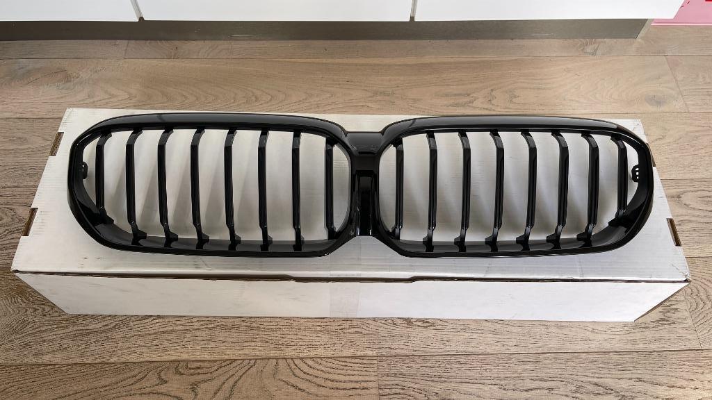 OEM BMW 5 G30 G31 Grill   Shadowline 9852168 51129852168-03, Enlèvement ou Envoi, Neuf, BMW