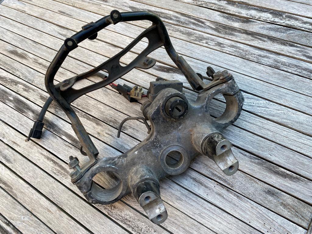T supérieur de fourche pour Honda 650 NX Dominator, Motoren, Ophalen