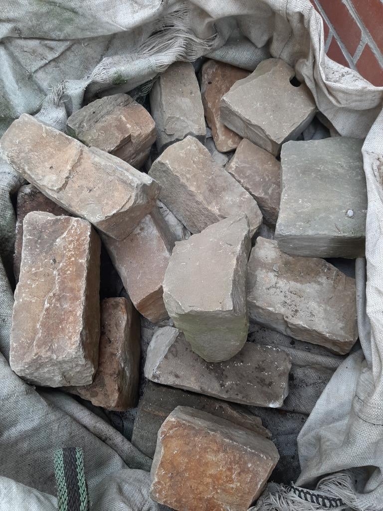17 stuks nieuwe breuksteen . 4€/stuk of 50€ alles, Tuin en Terras, Ophalen, Nieuw