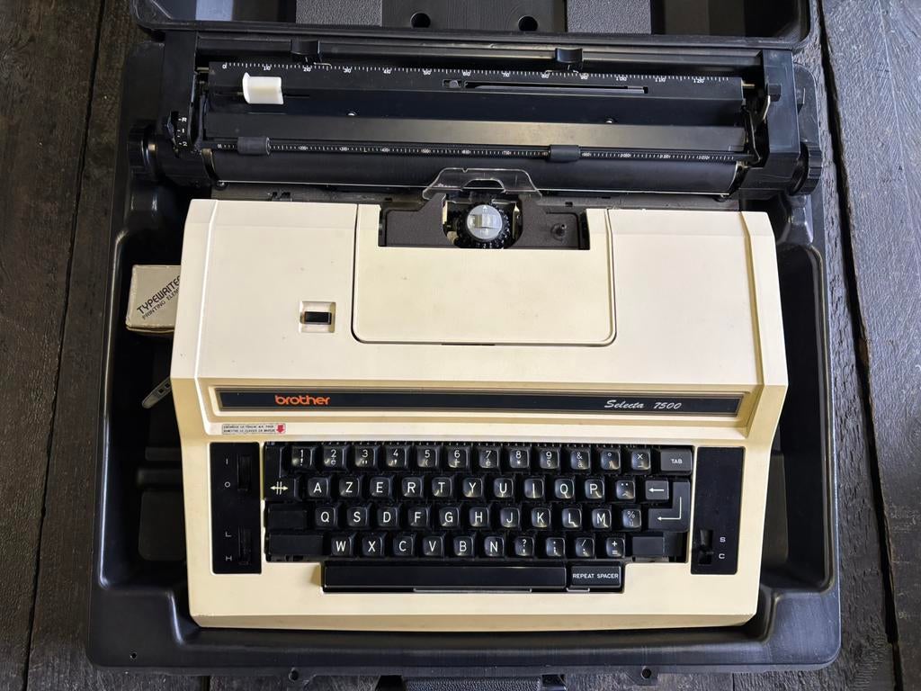 machine à écrire, Divers, Machines à écrire, Enlèvement ou Envoi, Utilisé