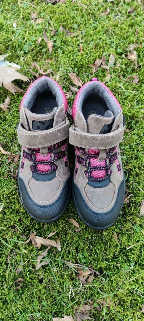 Stoere meiden wandelschoenen roze accenten NEW North wood 33, Ophalen of Verzenden, MET