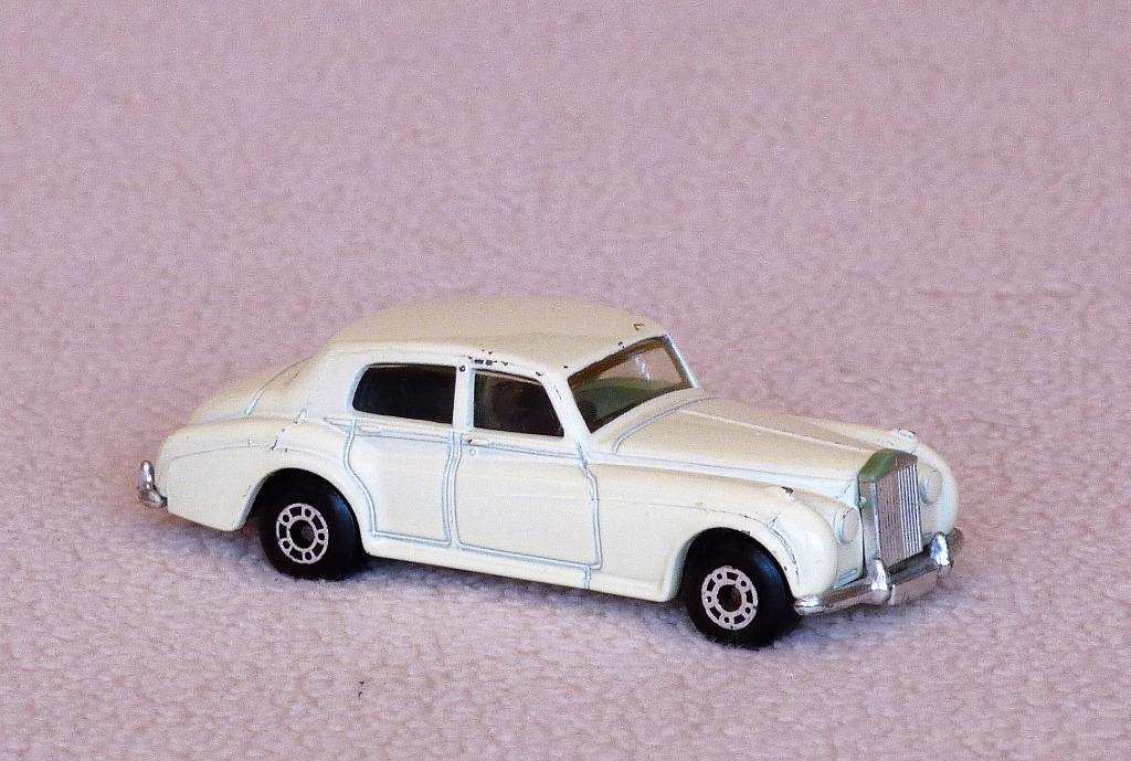 Matchbox Rolls Royce Silver Cloud schaalmodel 1/69, Ophalen of Verzenden, Gebruikt, Auto's