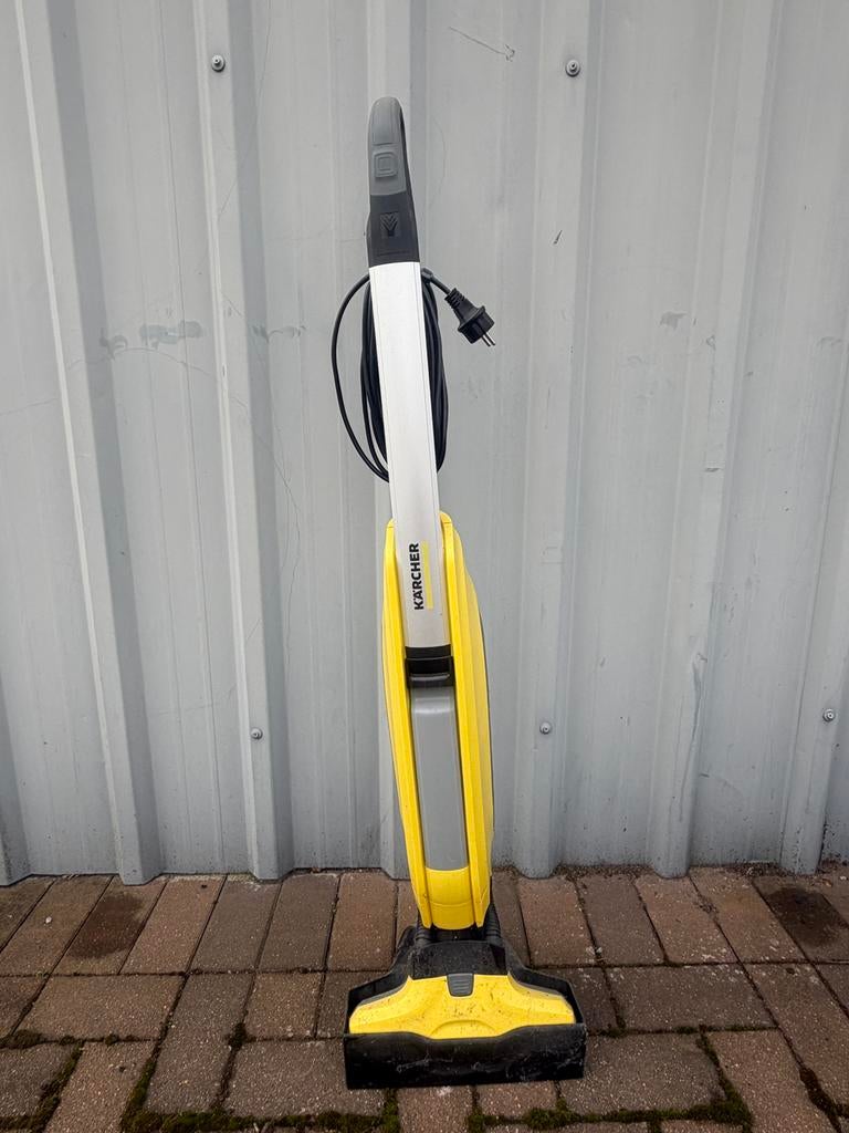 Karcher vloerreiniger, Ophalen