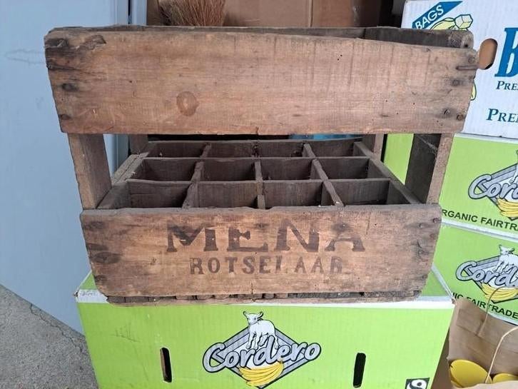 Ancien casier "Mena", Verzamelen, Ophalen of Verzenden, Zo goed als nieuw