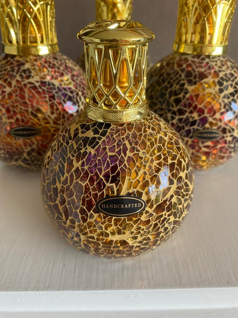 Parfum, Envoi, Comme neuf