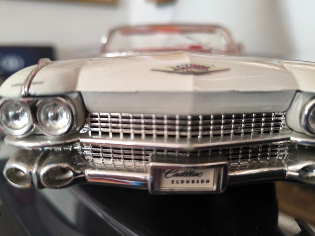 1/18e modellen CADILLAC ELDORADO VINTAGE 1/18e modellen, Ophalen of Verzenden, Zo goed als nieuw