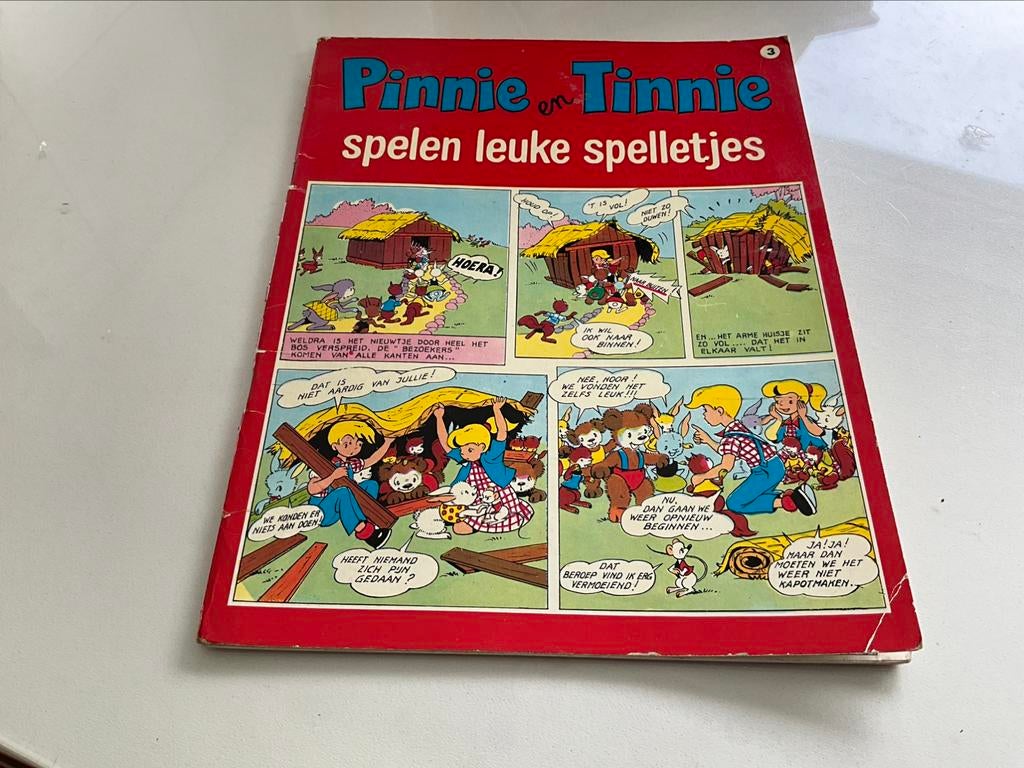 Nr 3 Pinnie en Tinnie stripverhaal, Boeken, Ophalen of Verzenden, Zo goed als nieuw