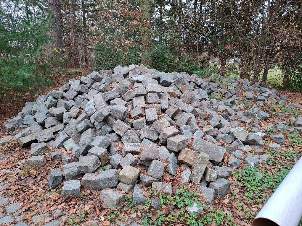 Porfier kassei te koop - 46m2 aan 19 euro/m2, Tuin en Terras, Ophalen, Gebruikt, Klinkers, Natuursteen