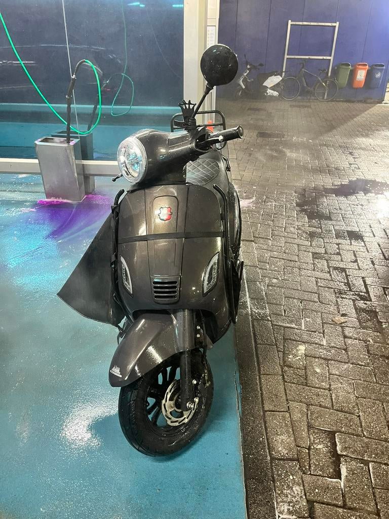 GTS Toscana – 60KM/H, Fietsen en Brommers, Brommeronderdelen | Scooters, Ophalen, Gebruikt, Overige typen, Vespa