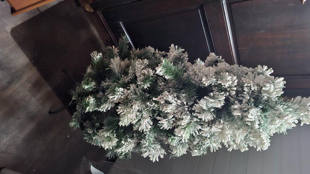 Wit besneeuwde kerstboom, Diversen, Ophalen, Zo goed als nieuw