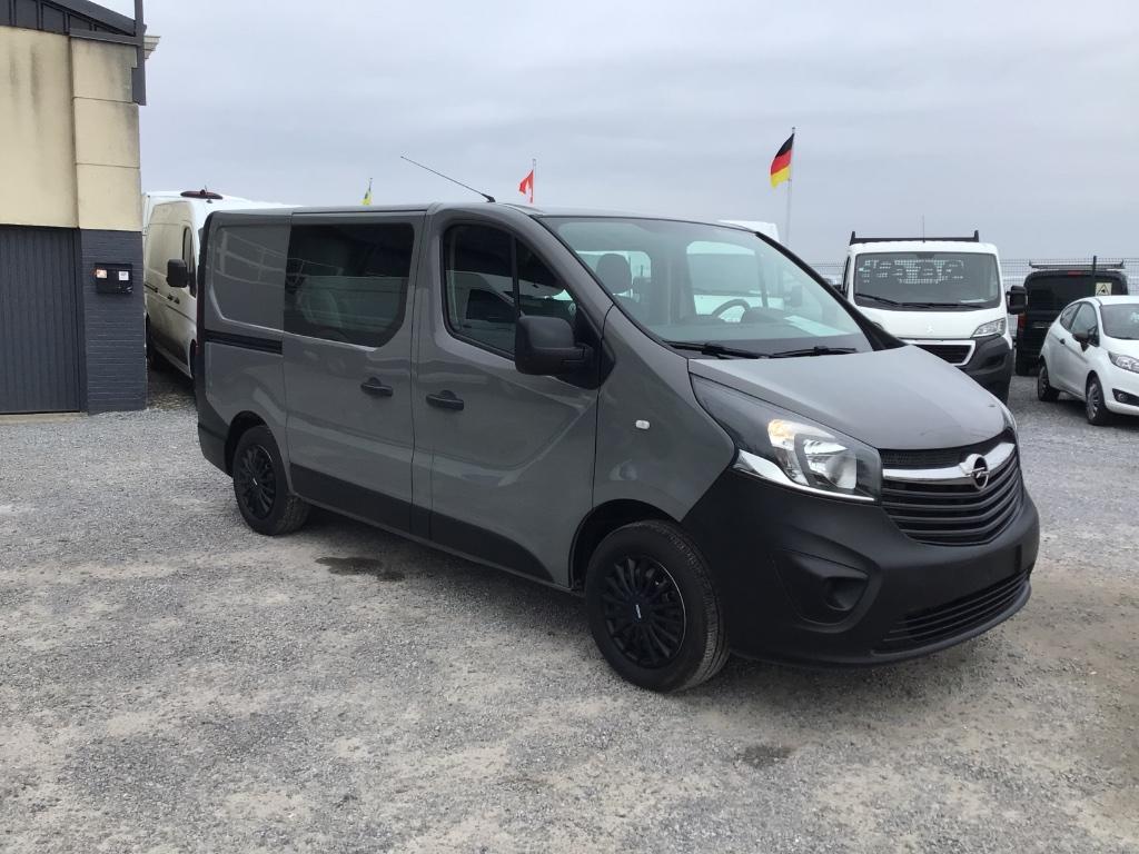 opel vivaro 16CDTI 2017 74000km dubbel/cabine 17950e, Auto's, Voorwielaandrijving, Airbags, Stof, Euro 6