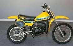 Gezocht: motorblok Suzuki RM80 luchtgekoeld, Motoren, Particulier