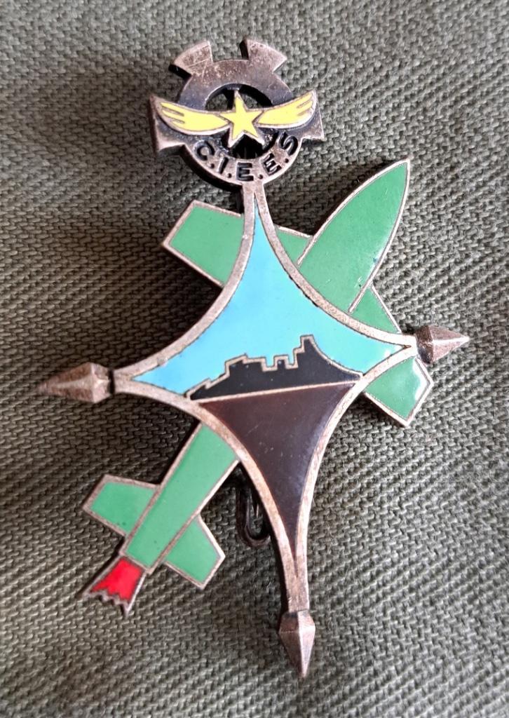 INSIGNE CIEES Frankrijk (Algerije), Ophalen of Verzenden, Landmacht, Embleem of Badge