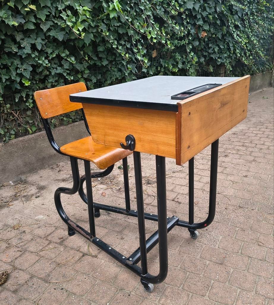 Prachtige Vintage Retro Schoolbank Te Koop Intermassa BV, Ophalen, Zo goed als nieuw