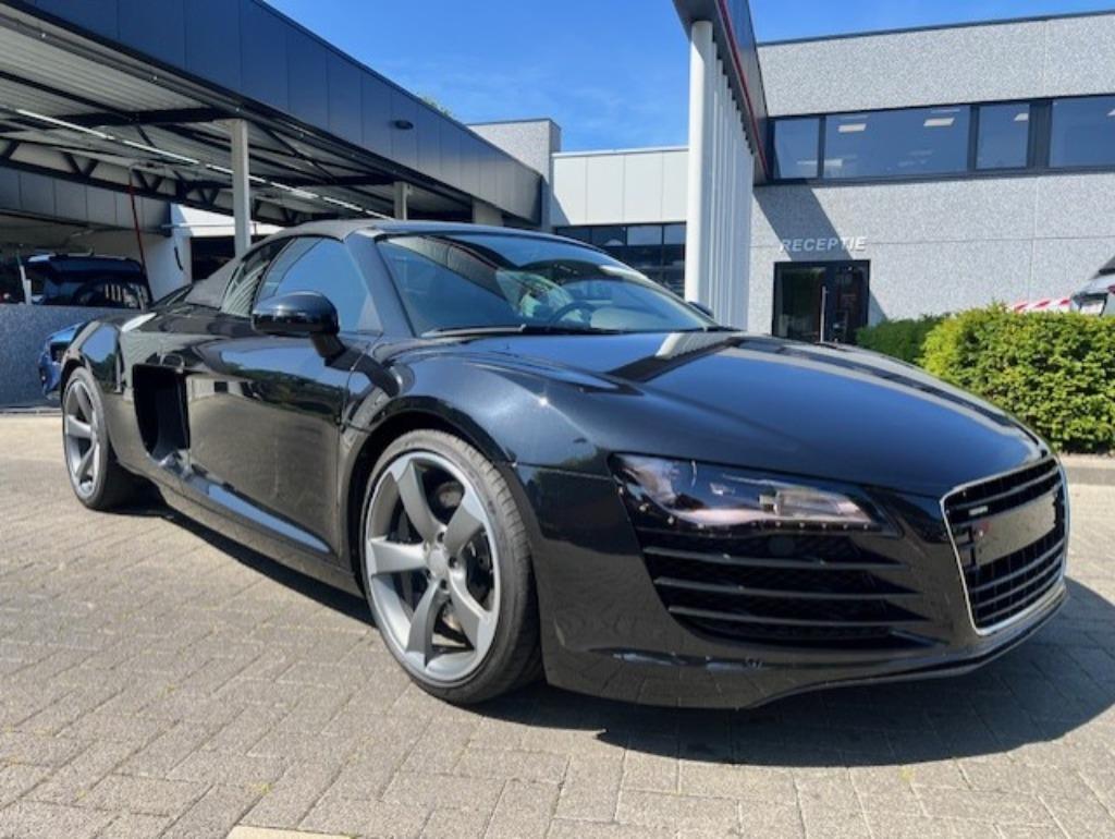 Audi R8 4.2i V8 FSI Spyder 430pk Manueel, Auto's, Audi, 4200 cc, Zwart, Leder, Bedrijf