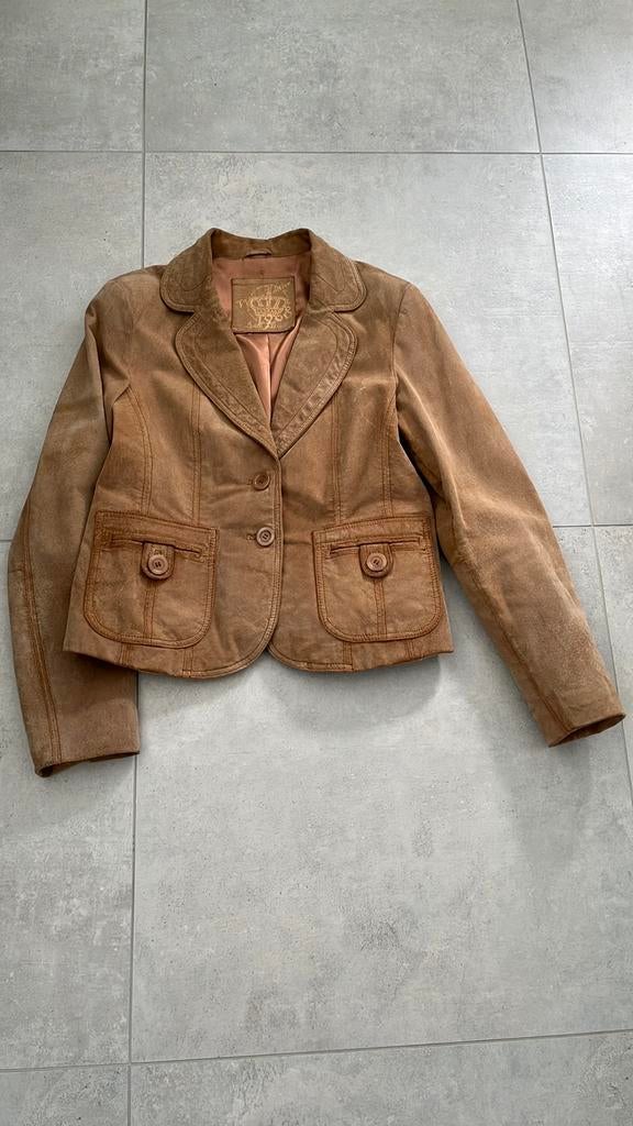 Beige suède jas maat 44, Ophalen of Verzenden, Zo goed als nieuw, Maat 42/44 (L), Beige