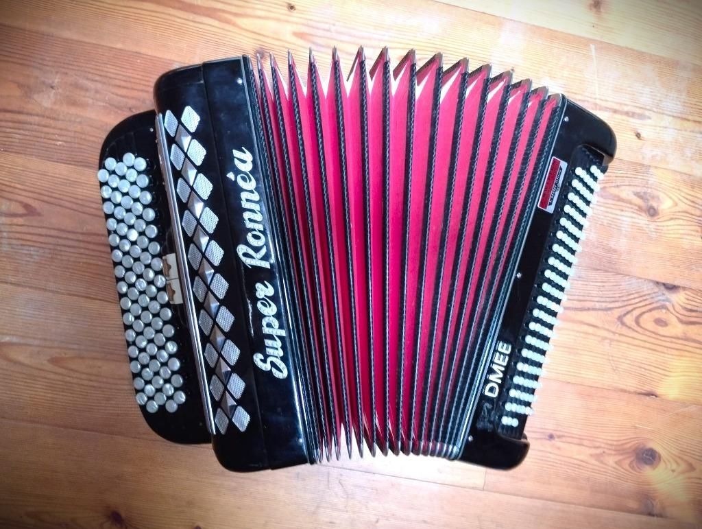 Do 3 chromatische accordeon (C3), Overige merken, Met koffer, Ophalen of Verzenden, Zo goed als nieuw
