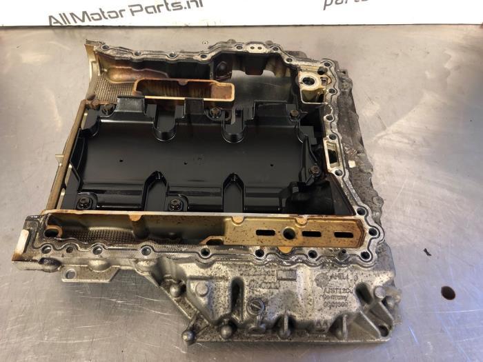 Carterpan van een Porsche Cayenne, Gebruikt, -, -, Porsche