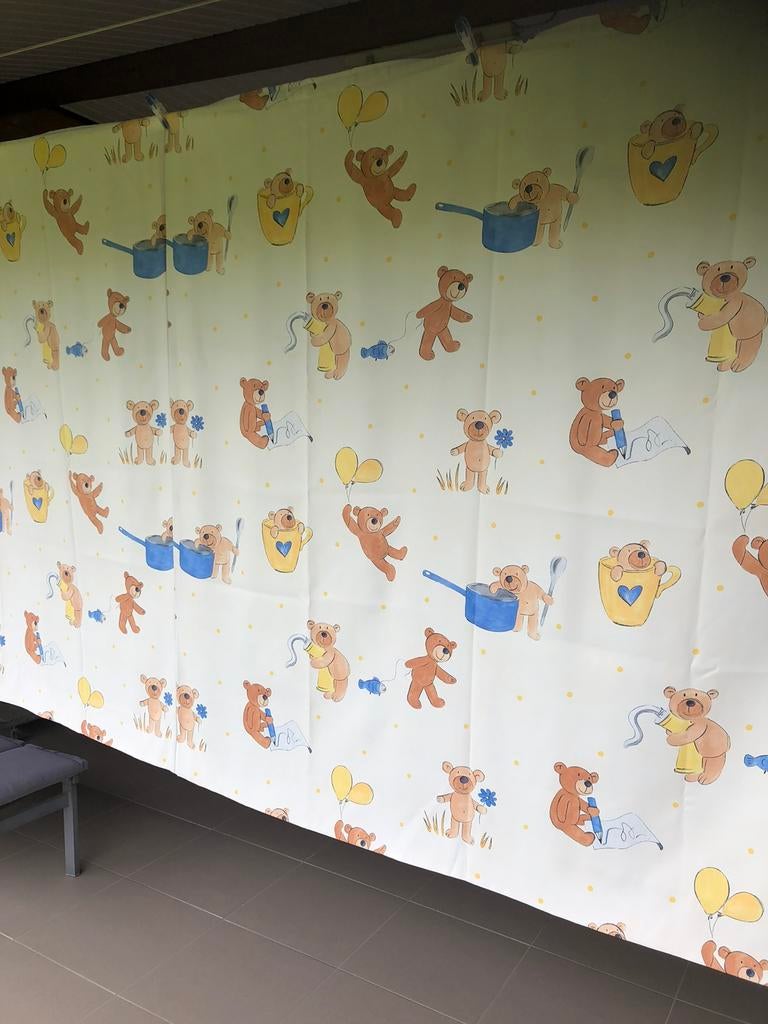 Verduisterende gordijnen voor kinderkamer .( 2 stuks ), Ophalen of Verzenden, Zo goed als nieuw, 200 cm of meer, 100 tot 150 cm