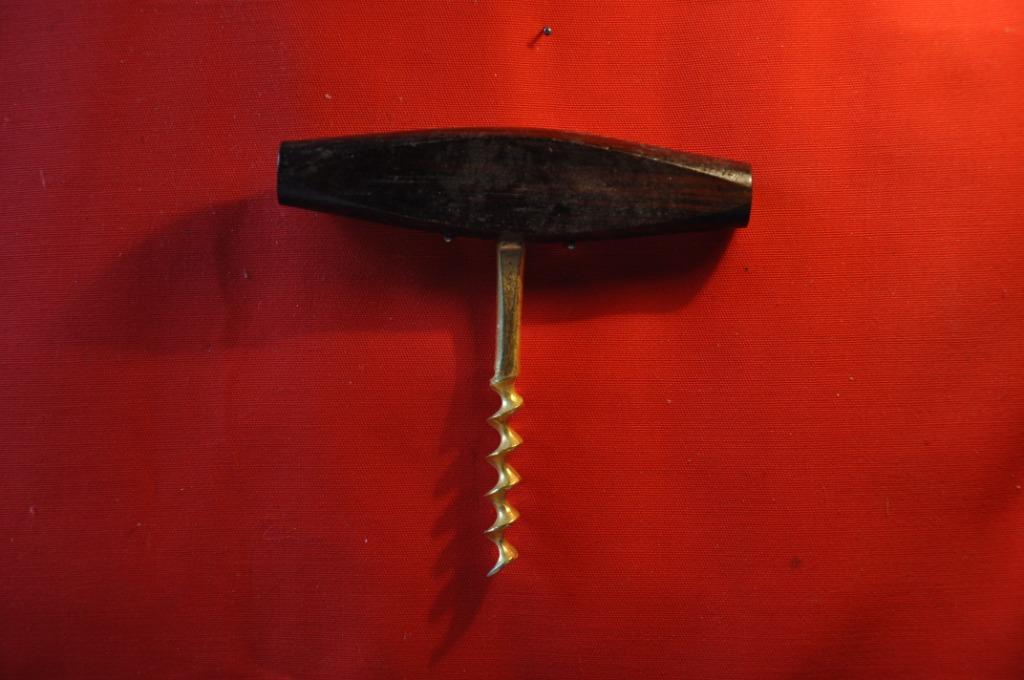 §  tire bouchon manche en bois (60), Collections, Enlèvement ou Envoi, Utilisé