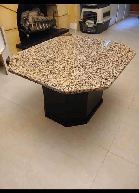 Table basse en marbre, Enlèvement, Comme neuf