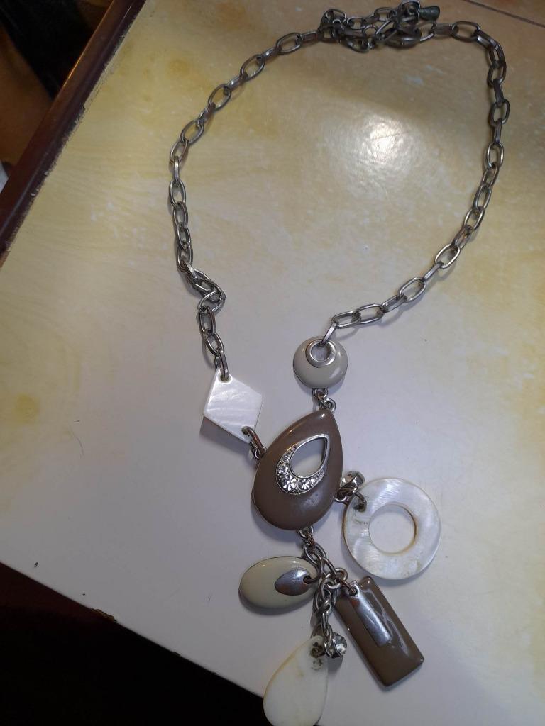 Collier pour femme avec différents types de perles, Bijoux, Sacs & Beauté, Colliers, Avec strass, Enlèvement ou Envoi, Synthétique