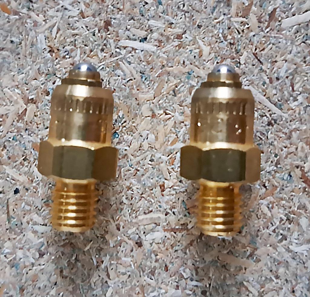 WEBER 40DCOE - paire de pointeaux - NEUF, Enlèvement ou Envoi, Neuf, Pièces Oldtimer ou Ancêtre